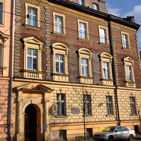 New One World Cracovie
